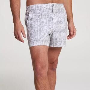 VRST Men's 5” Resort Short, Large, White/Silver Stamped Geo